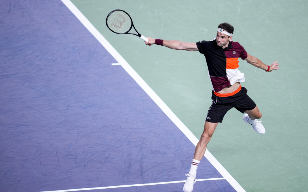 We’re back in the top 10. YES!! “We” being us one-handers, that is. Couldn’t be represented by a prettier version, or a better guy! Welcome back to where you belong, Grigor. A single-handed backhand and a single-digit ranking.